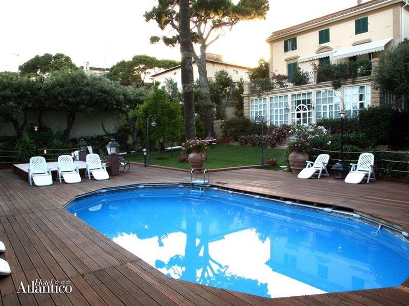 Hotel Atlantico 3*